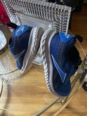 Reebok Kids Blue Mesh Slip-On Sneakers